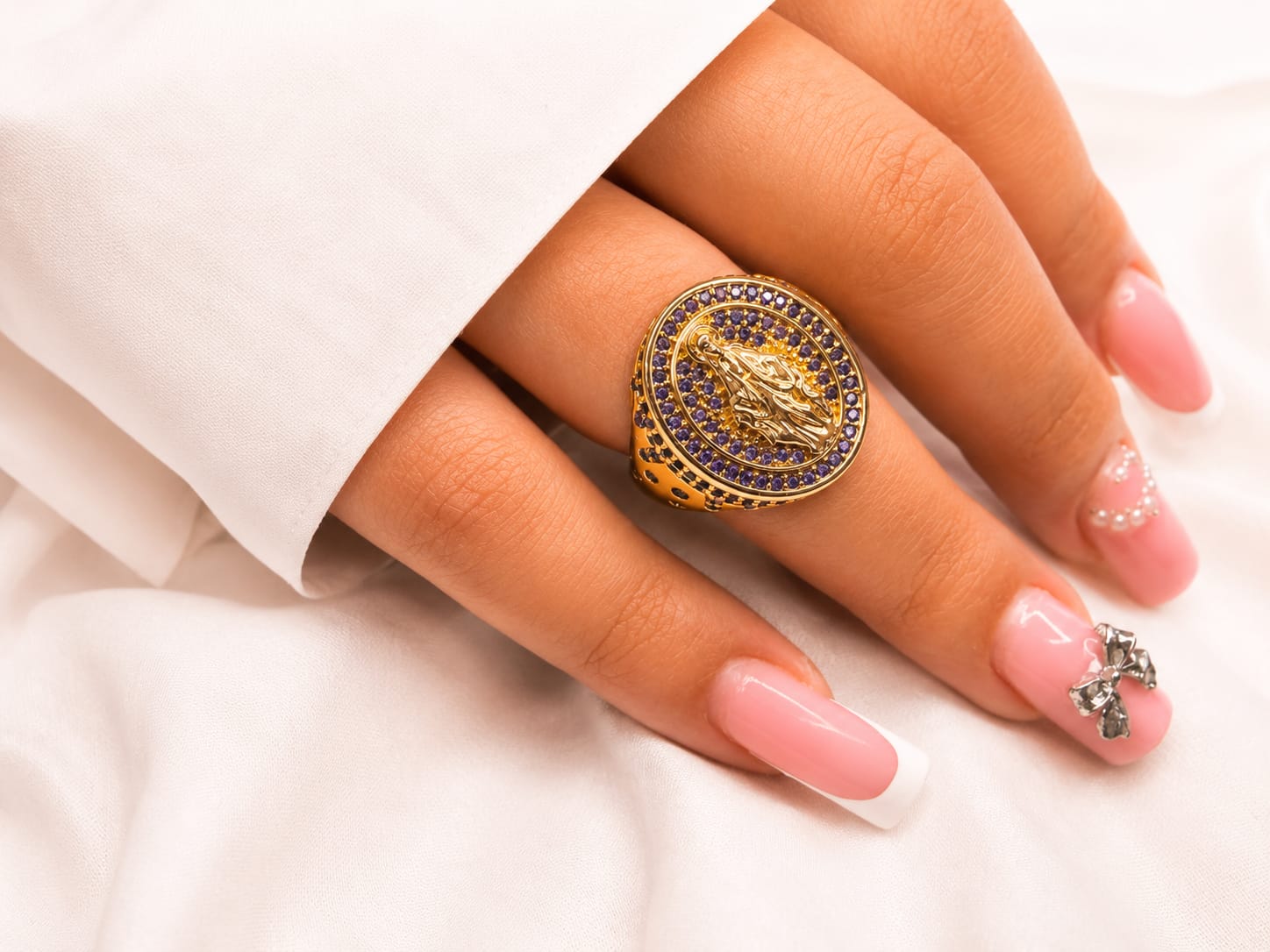 Anello Sacro